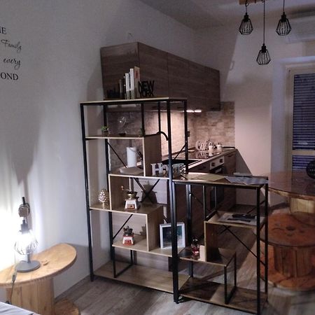 La Casa Dei Ricordi Bed & Breakfast Campagnano Di Roma Bagian luar foto