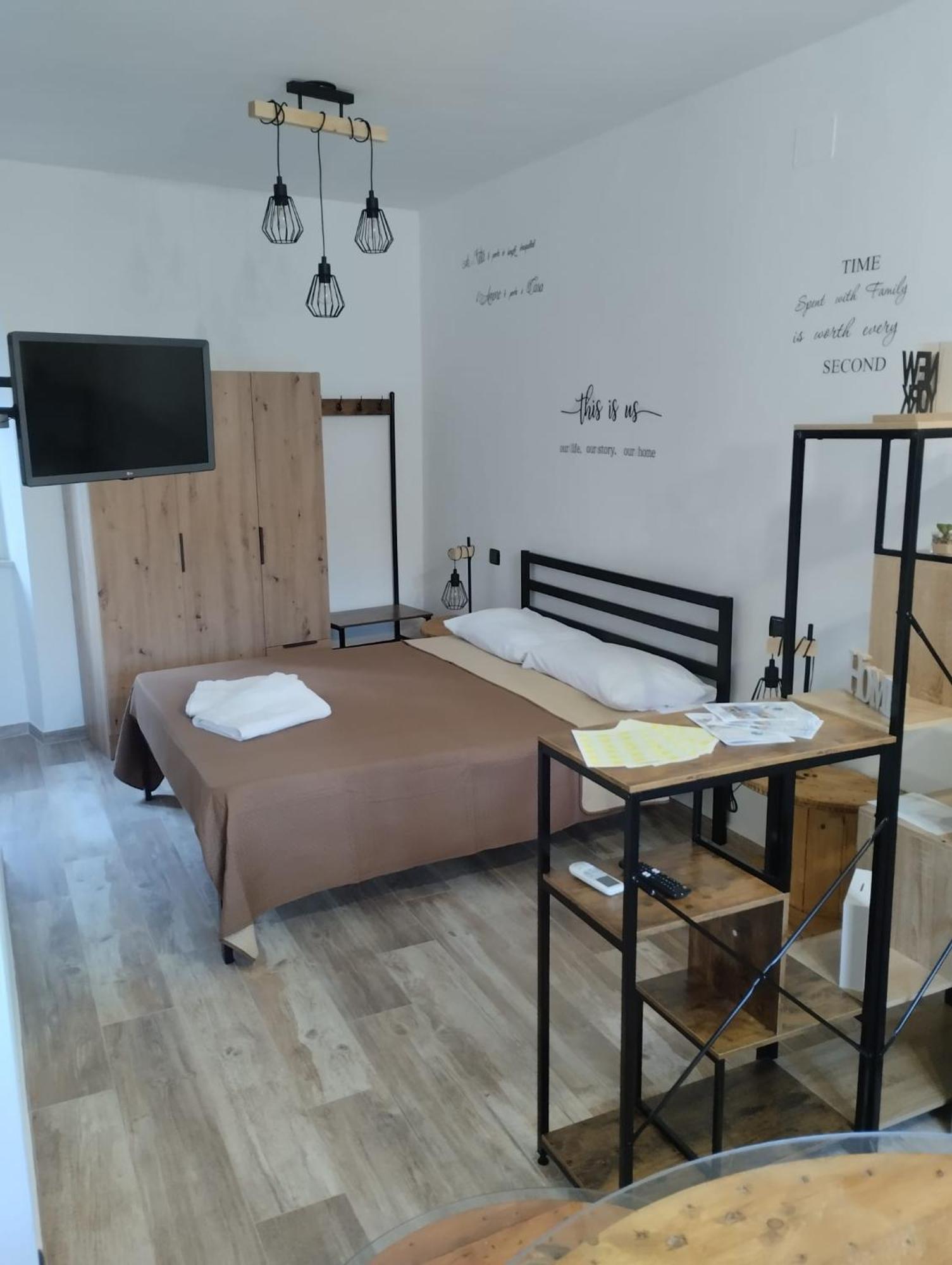 La Casa Dei Ricordi Bed & Breakfast Campagnano Di Roma Bagian luar foto